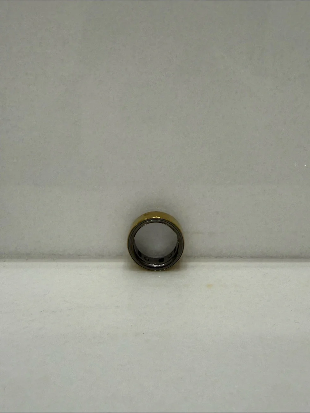 Oura Ring Gen 4 Gold Size 8